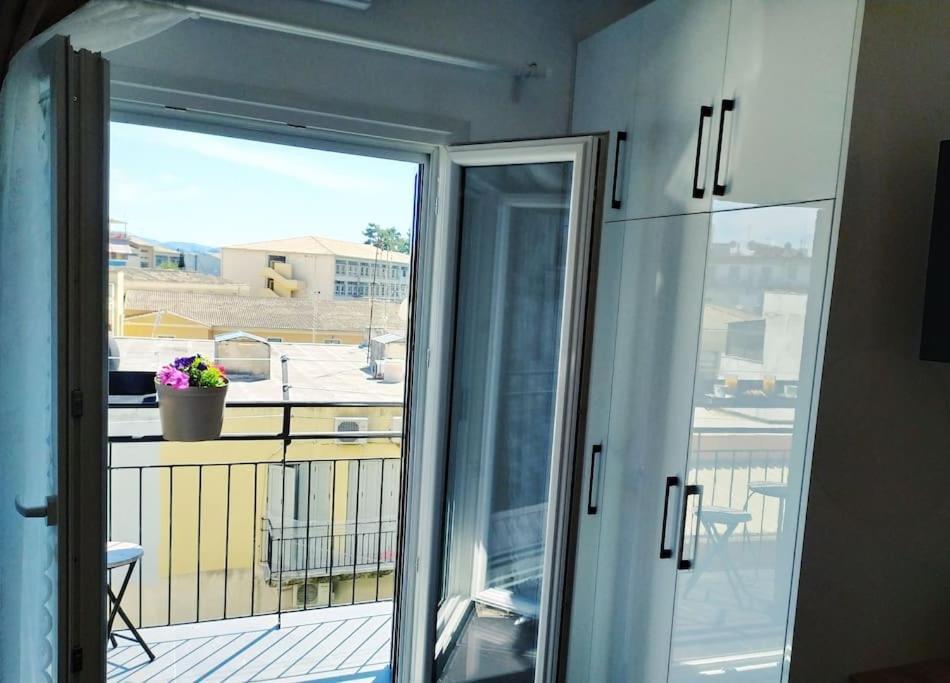 Ferienwohnung Chrysa'S Cozy Corfu  Exterior foto